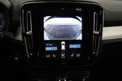 Car image 32