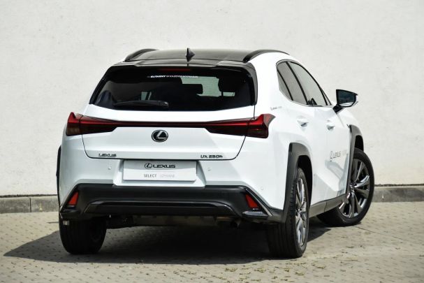 Lexus UX 250h 135 kW image number 4