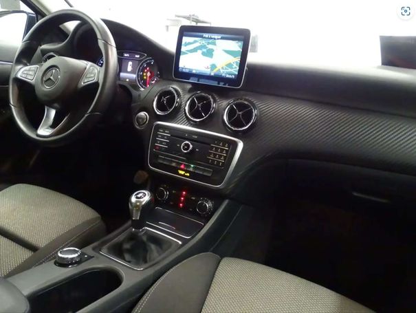 Mercedes-Benz GLA 180 d Style 80 kW image number 7