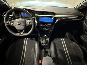 Car image 20