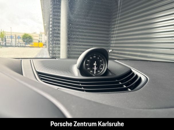 Porsche Taycan 320 kW image number 26