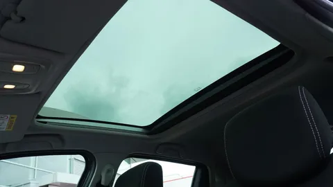 Car image 33