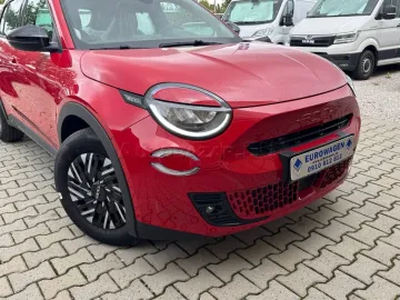 Car image 29