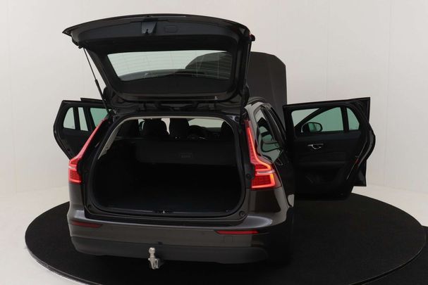 Volvo V60 B3 Essential 120 kW image number 18