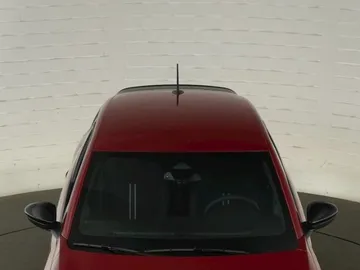 Car image 34