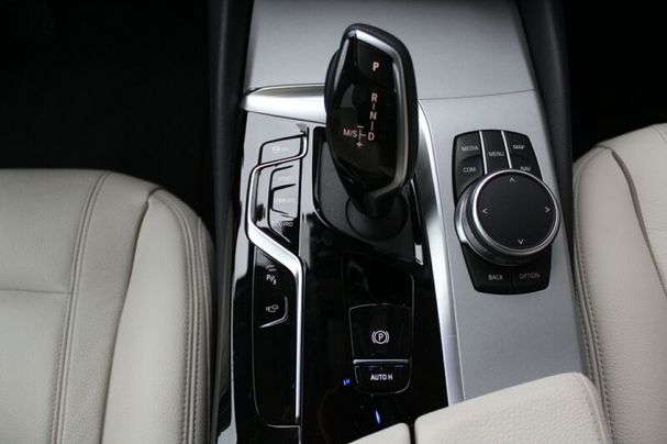 BMW 530d Touring 210 kW image number 7