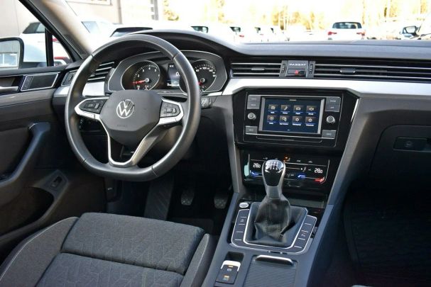 Volkswagen Passat 1.5 TSI EVO Business 110 kW image number 19