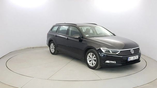 Volkswagen Passat 1.6 TDI Trendline 88 kW image number 9