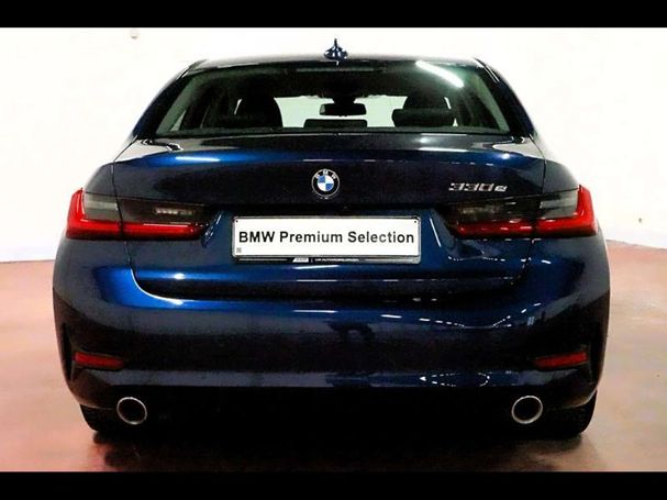 BMW 330e M 215 kW image number 7