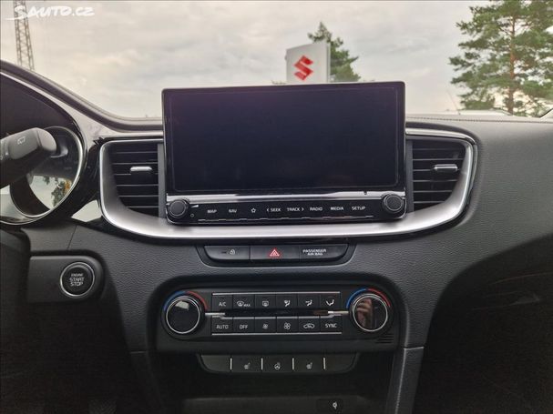 Kia XCeed 1.5 T-GDI 118 kW image number 17