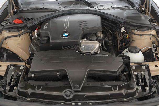 BMW 320i Gran Turismo 135 kW image number 28