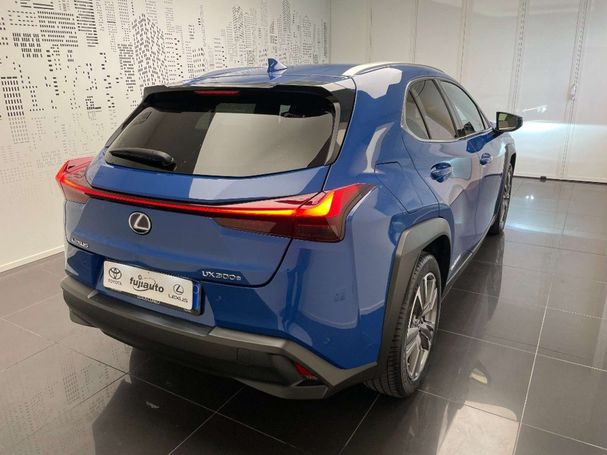 Lexus UX 300e 150 kW image number 3