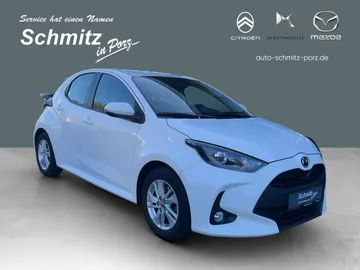 Car image 3
