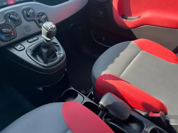 Car image 21
