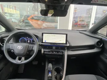 Car image 22