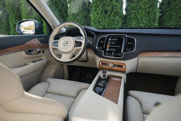 Volvo XC90 AWD 184 kW image number 16