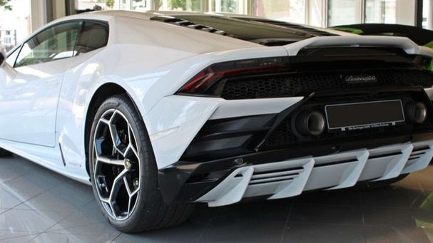 Lamborghini Huracan 471 kW image number 7