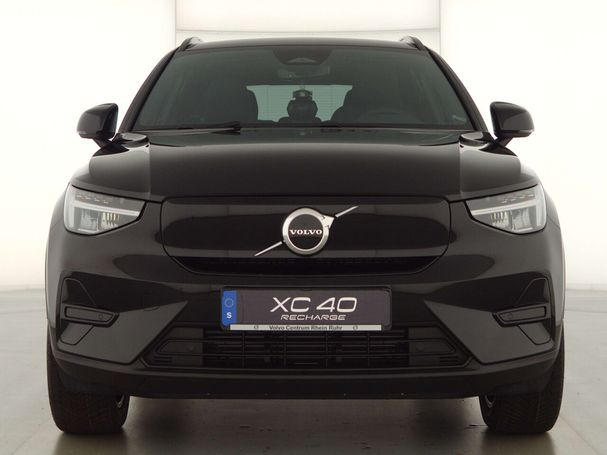 Volvo XC40 Recharge Pure Electric Core 170 kW image number 6