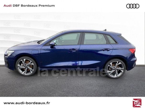 Audi A3 40 TFSIe S tronic Sportback 180 kW image number 3