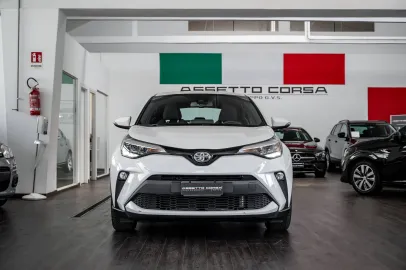 Car image 4
