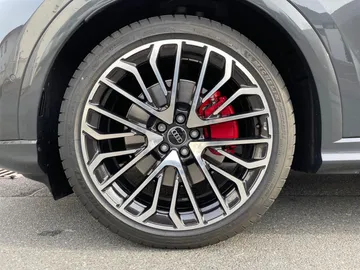 Car image 45