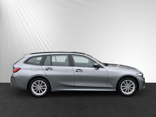 BMW 320i Touring 135 kW image number 2