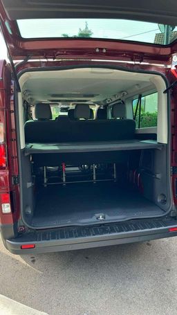 Renault Trafic Grand Blue dCi Life EDC 110 kW image number 11