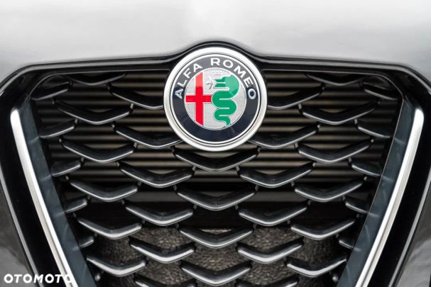 Alfa Romeo Giulia 2.0 Turbo Q4 206 kW image number 3