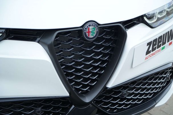 Alfa Romeo Tonale 206 kW image number 13