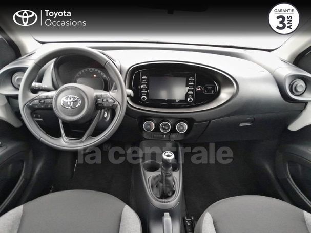 Toyota Aygo X 1.0 VVT-i 53 kW image number 6