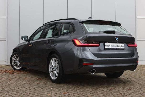 BMW 330i Touring 190 kW image number 4