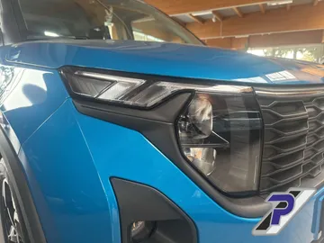 Car image 26