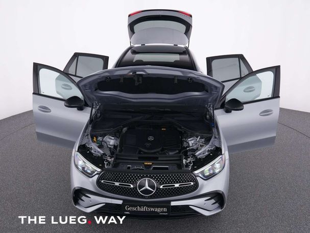 Mercedes-Benz GLC 300 e AMG 230 kW image number 13