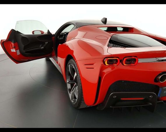 Ferrari SF90 Stradale 735 kW image number 16