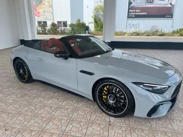 Car image 35