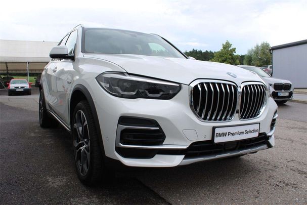 BMW X5 45e xDrive 290 kW image number 2