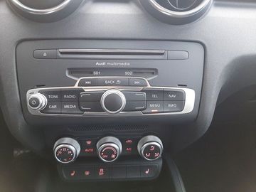 Car image 26