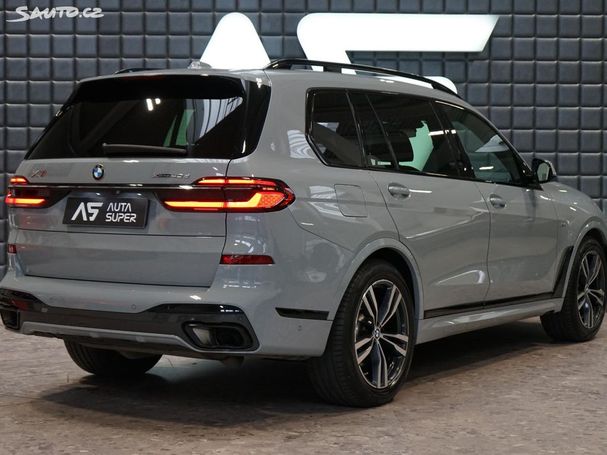 BMW X7 M xDrive 250 kW image number 9