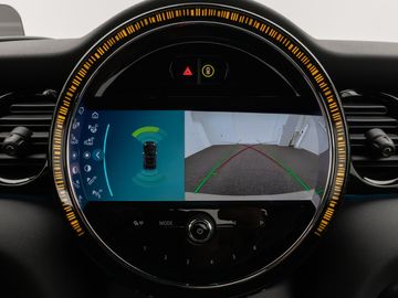 Car image 36
