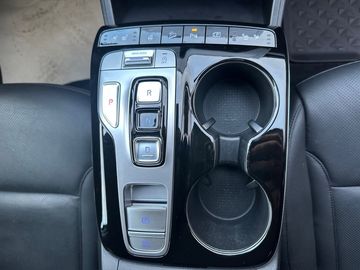 Car image 21