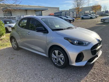 Car image 2
