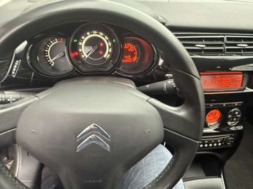 Car image 37