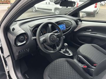 Car image 6