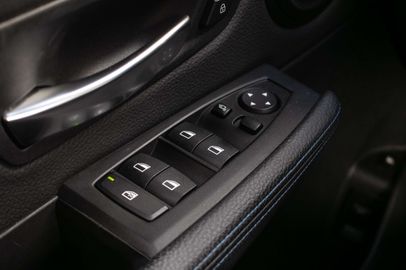 Car image 41