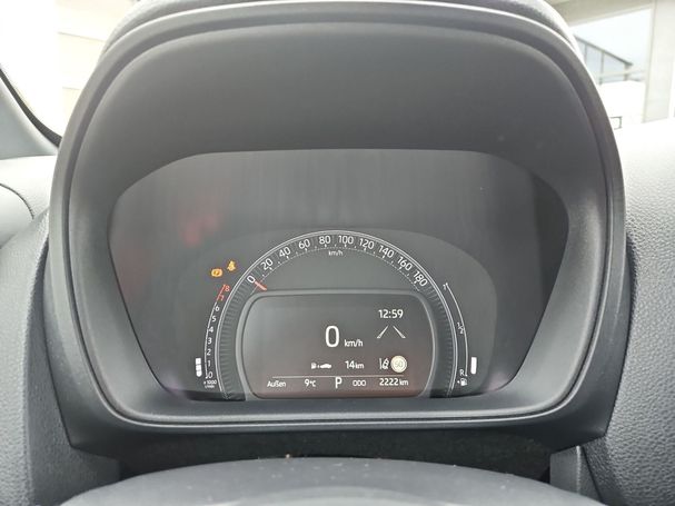 Toyota Aygo X 1.0 53 kW image number 12