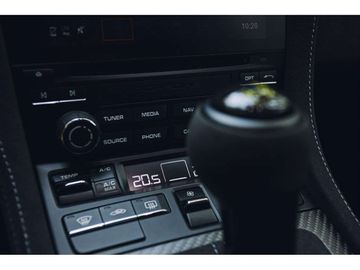 Car image 31