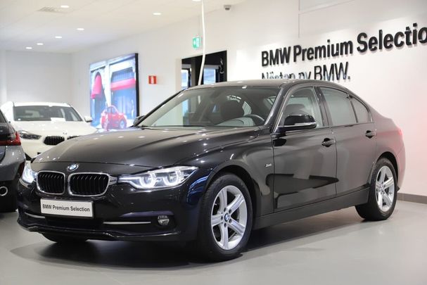 BMW 320d xDrive 141 kW image number 1