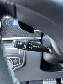 Car image 36