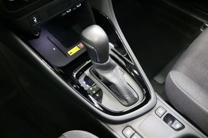 Car image 23