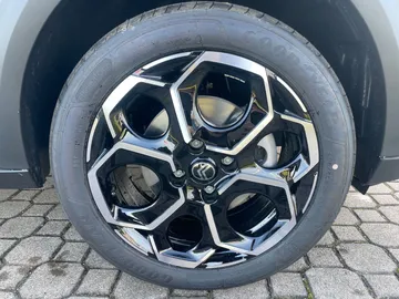 Car image 29